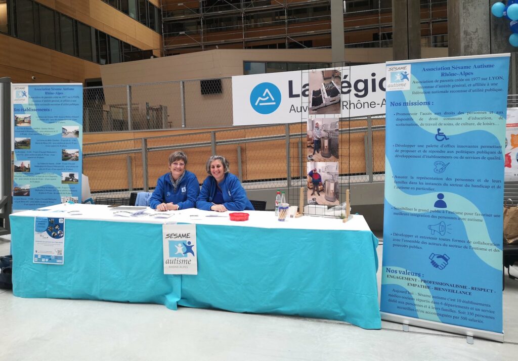 Stand Sésame Autisme Rhône-Alpes